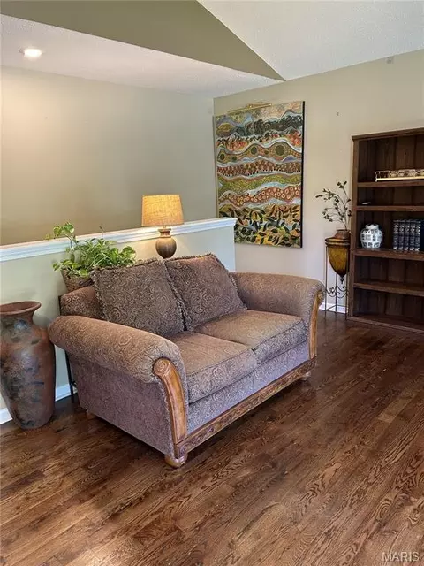 Living - 1425 Jennifer Dr, Jackson, MO 63755 photo 2 of 2