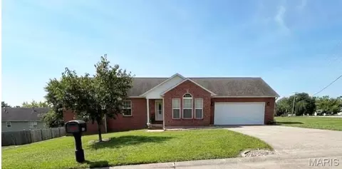 Exterior - 1425 Jennifer Dr, Jackson, MO 63755 photo 2 of 14