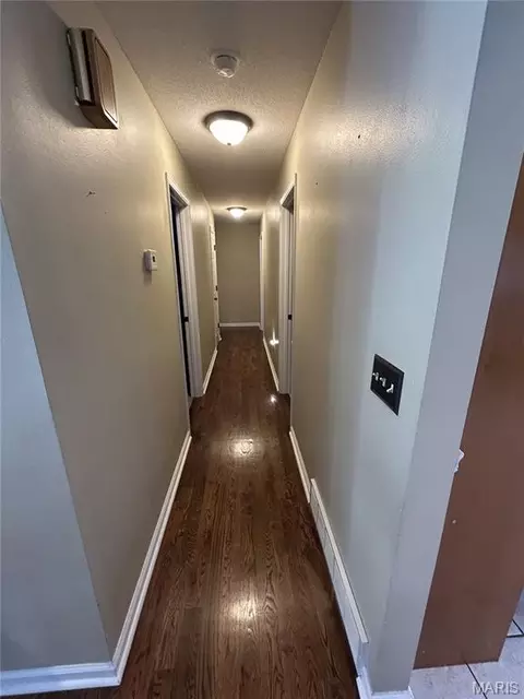 Entry Way - 1425 Jennifer Dr, Jackson, MO 63755 photo 5 of 5