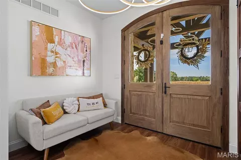 Entry Way - 3150 Dyer Rd, O'fallon, MO 63366 photo 1 of 4