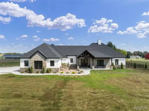 Exterior - 3150 Dyer Rd, O'fallon, MO 63366 photo 18 of 21