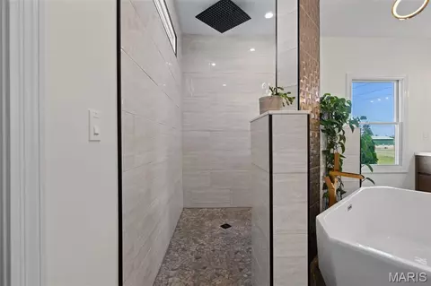 Bath - 3150 Dyer Rd, O'fallon, MO 63366 photo 7 of 14