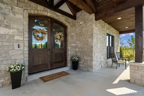 Exterior - 3150 Dyer Rd, O'fallon, MO 63366 photo 7 of 21