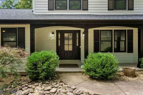 Exterior - 2 Patrick Ln, Defiance, MO 63341 photo 7 of 16