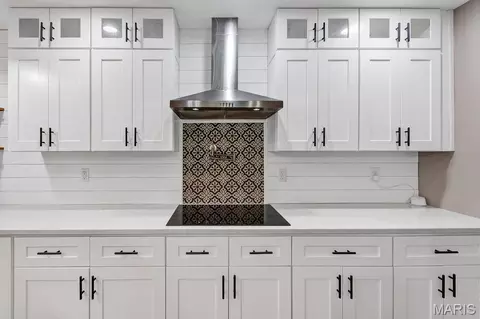 Kitchen - 2 Patrick Ln, Defiance, MO 63341 photo 6 of 8