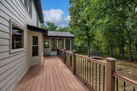 Exterior - 2 Patrick Ln, Defiance, MO 63341 photo 12 of 16