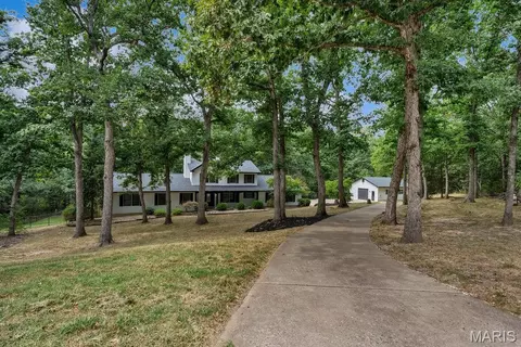 Exterior - 2 Patrick Ln, Defiance, MO 63341 photo 16 of 16