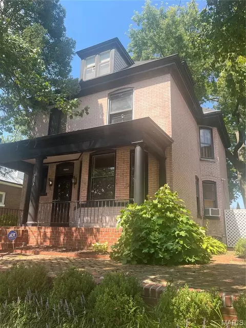 5253 Devonshire Ave, Saint Louis, MO 63109
