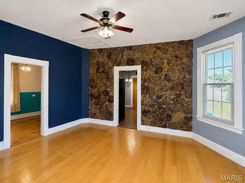 Living - 202 E 2nd St, De Soto, MO 63020 photo 1 of 2