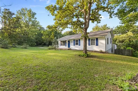 Exterior - 2959 Meyer Rd, Festus, MO 63028 photo 3 of 9