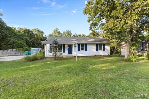 2959 Meyer Rd, Festus, MO 63028