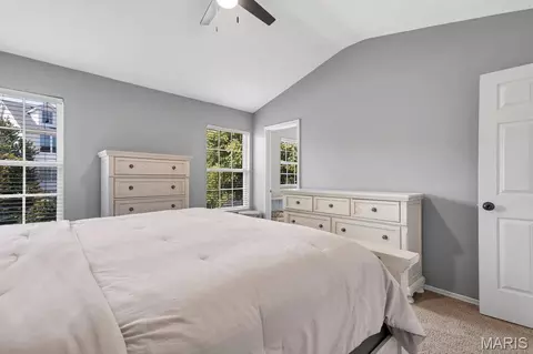 Bedroom - 1450 Whispering Creek Dr, Ballwin, MO 63021 photo 2 of 5