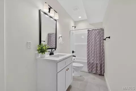 Bath - 604 Tea Olive Blvd, O'fallon, IL 62269 photo 5 of 5