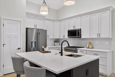 Kitchen - 604 Tea Olive Blvd, O'fallon, IL 62269 photo 1 of 2