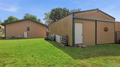 Exterior - 134 Mcintire Rd, Caulfield, MO 65626 photo 10 of 26