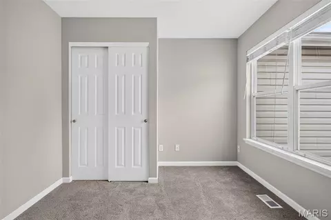 Bedroom - 427 Parkview Place Dr, Ellisville, MO 63021 photo 4 of 6