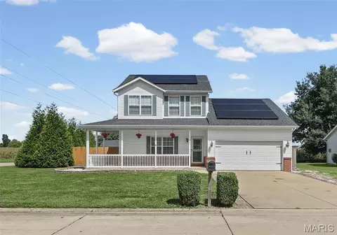 2401 Coniferous Dr, Belleville, IL 62221