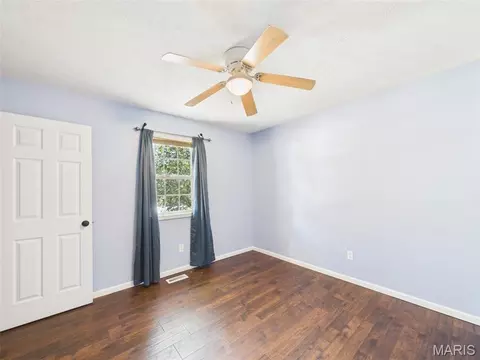 Bedroom - 15455 Top Dr, Saint Robert, MO 65584 photo 1 of 4