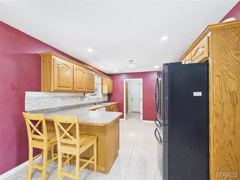 Kitchen - 15455 Top Dr, Saint Robert, MO 65584 photo 1 of 3