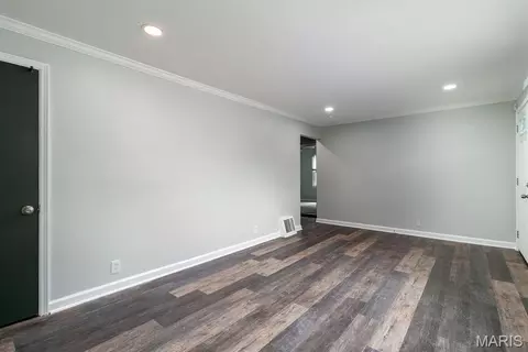 Living - 10212 Surf Dr, Saint Louis, MO 63137 photo 3 of 3