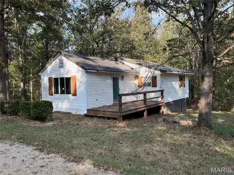 285 Meridian Ln, Poplar Bluff, MO 63901