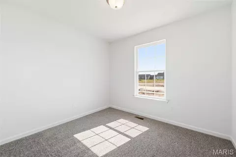 Bedroom - 1011 Samwise St, Wright City, MO 63390 photo 2 of 4