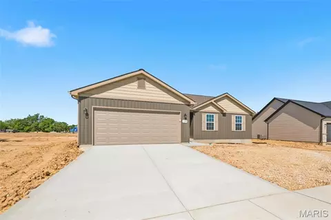 Exterior - 1011 Samwise St, Wright City, MO 63390 photo 5 of 12