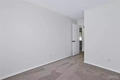 Bedroom - 203 Meadow Dr, Troy, IL 62294 photo 2 of 4