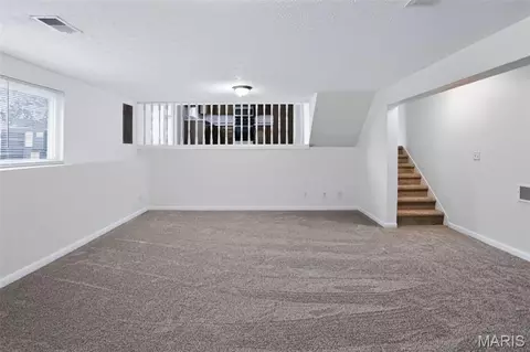 Living - 203 Meadow Dr, Troy, IL 62294 photo 5 of 5