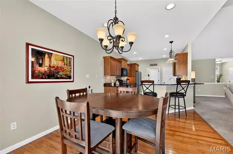 Dining - 18 Eagle Bluff Ln, Saint Charles, MO 63303 photo 2 of 2