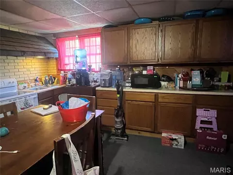 Kitchen - 414 E Wilson Ave, Gillespie, IL 62033 photo 1 of 1