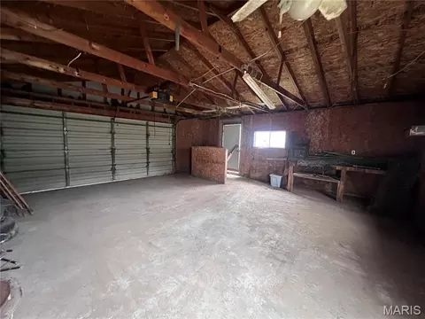 Other - 414 E Wilson Ave, Gillespie, IL 62033 photo 2 of 5