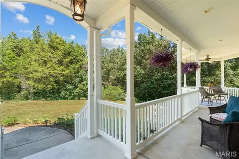Exterior - 1690 Hackberry Dr, Union, MO 63084 photo 5 of 14