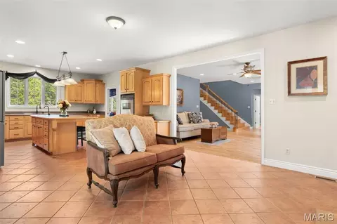 Entry Way - 1690 Hackberry Dr, Union, MO 63084 photo 1 of 6