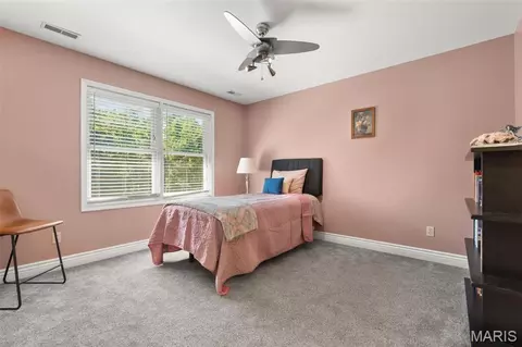 Bedroom - 1690 Hackberry Dr, Union, MO 63084 photo 5 of 8