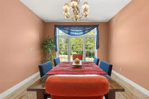 Dining - 1690 Hackberry Dr, Union, MO 63084 photo 2 of 3