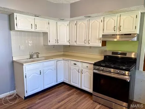 Kitchen - 207 Pine St, Greenfield, IL 62044 photo 1 of 2