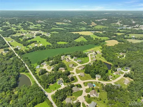 View/Area - 121 Cherry Hills Ct, Washington, MO 63090 photo 8 of 9