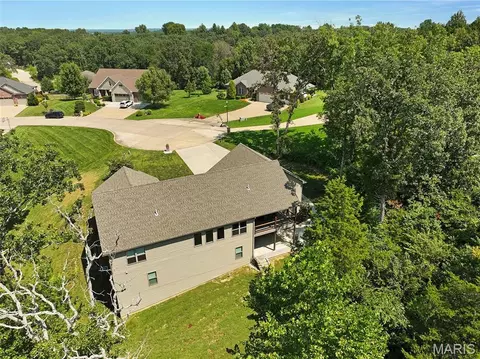 View/Area - 121 Cherry Hills Ct, Washington, MO 63090 photo 7 of 9
