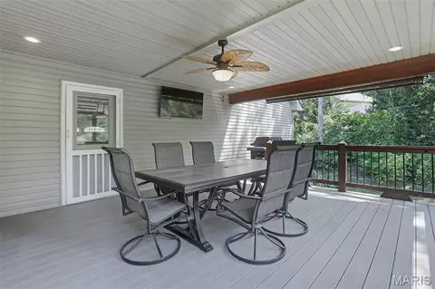 Exterior - 121 Cherry Hills Ct, Washington, MO 63090 photo 5 of 7