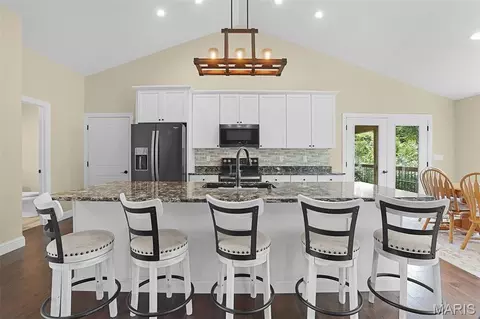 Kitchen - 121 Cherry Hills Ct, Washington, MO 63090 photo 1 of 3