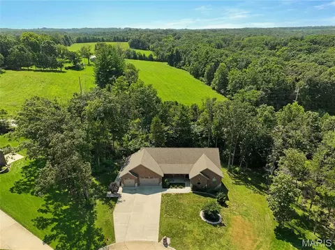 View/Area - 121 Cherry Hills Ct, Washington, MO 63090 photo 3 of 9