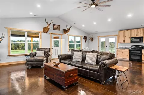 Living - 26301 Maple Dr, Bucklin, MO 64631 photo 1 of 3