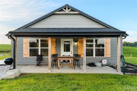 Exterior - 26301 Maple Dr, Bucklin, MO 64631 photo 2 of 10