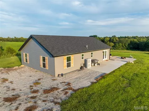 Exterior - 26301 Maple Dr, Bucklin, MO 64631 photo 9 of 10