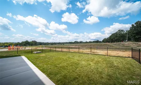Exterior - 2201 Clover, Rolla, MO 65401 photo 4 of 4