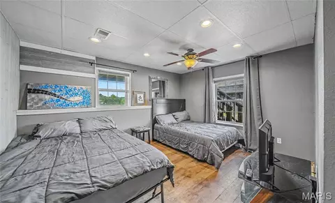 Bedroom - 4411 Rock Rd, Bourbon, MO 65441 photo 8 of 8