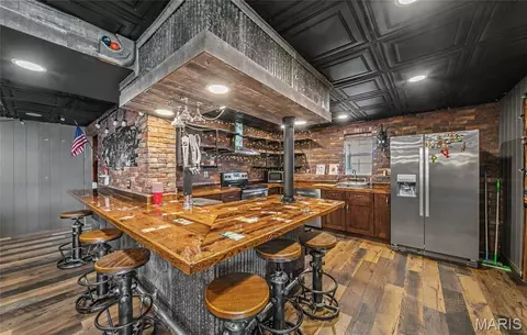 Kitchen - 4411 Rock Rd, Bourbon, MO 65441 photo 4 of 5