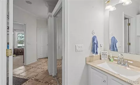 Entry Way - 394 Sunset Echo Rd, Union, MO 63084 photo 1 of 4