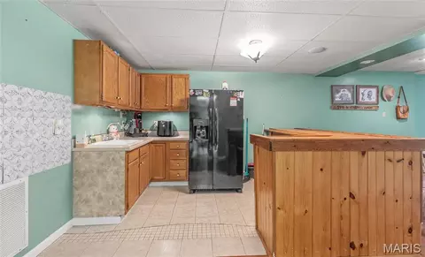 Kitchen - 394 Sunset Echo Rd, Union, MO 63084 photo 4 of 4